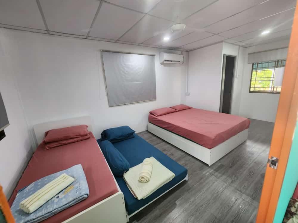 Homestay Denai Harummanis S4 Simpang Empat  Ngoại thất bức ảnh